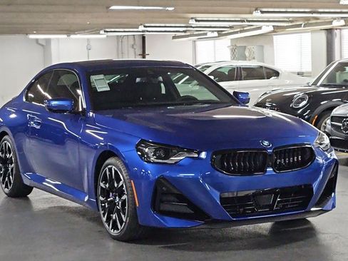 New 2026 BMW 230i xDrive Coupe w/ Premium Package AWD/4WD image 7