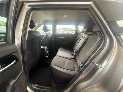 Used 2025 Kia Seltos S AWD/4WD image 14