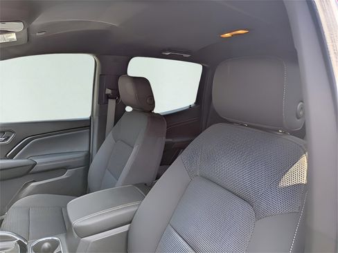 New 2026 GMC Canyon Elevation w/ Convenience Package image 17