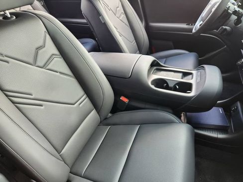 Certified 2026 Hyundai Palisade XRT Pro AWD/4WD image 9