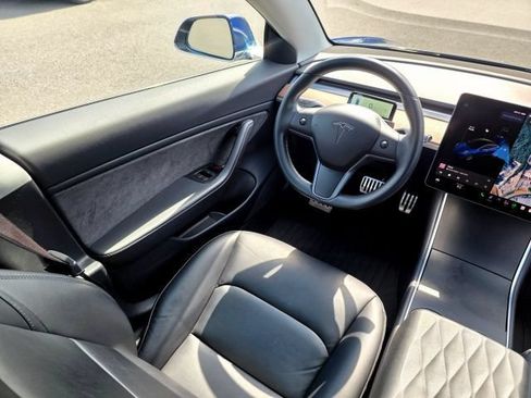 Used 2018 Tesla Model 3 Long Range AWD/4WD image 30