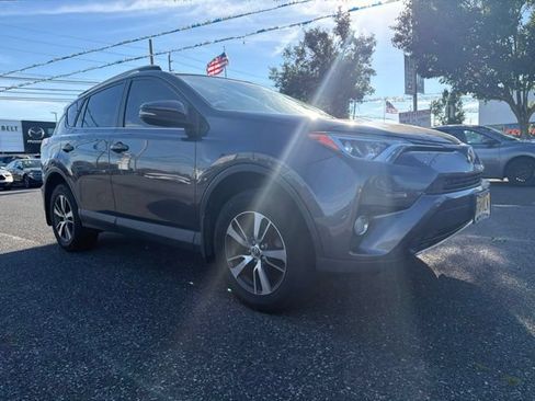 Used 2017 Toyota RAV4 XLE w/ All Weather Liner Package AWD/4WD image 2