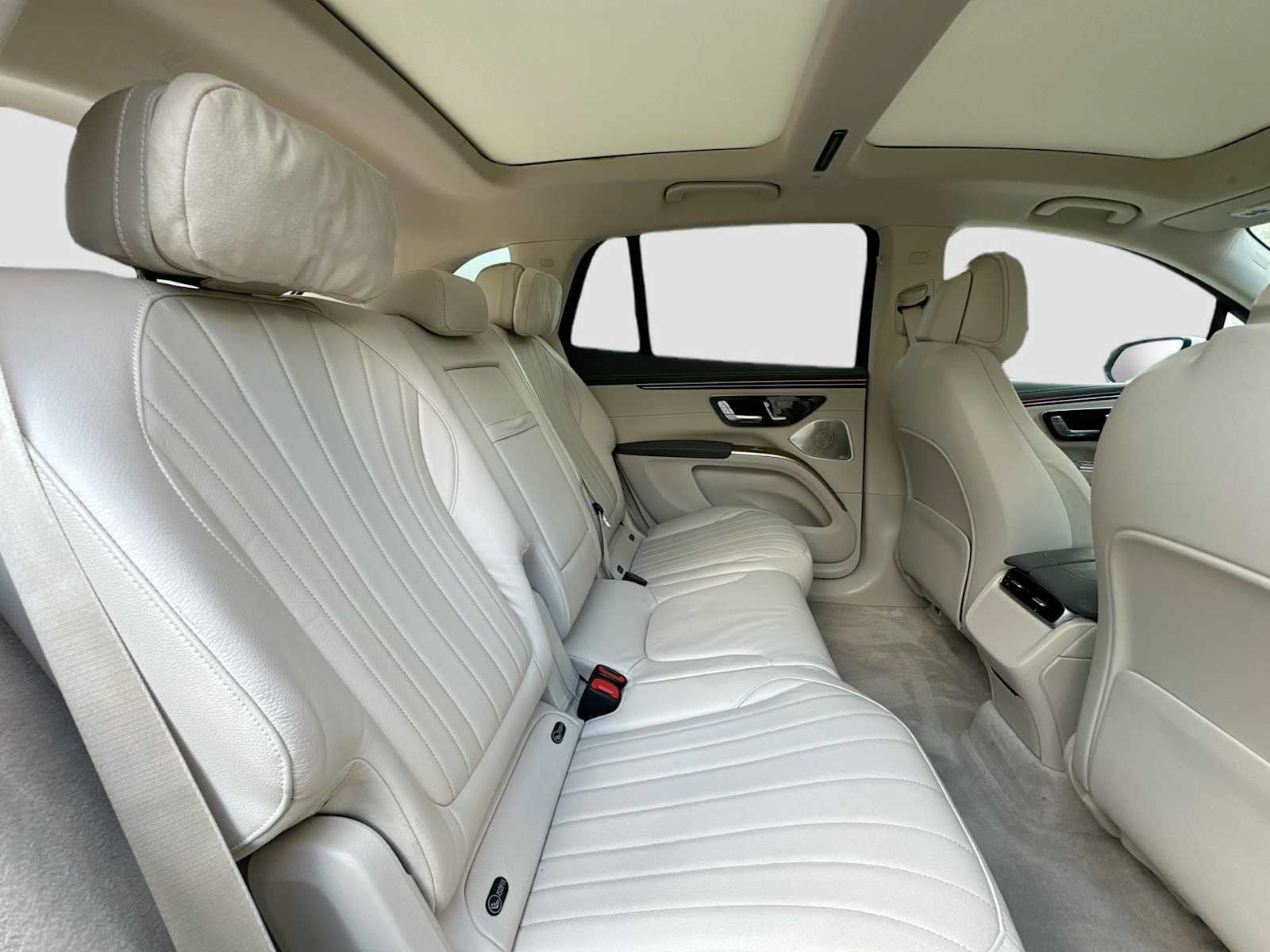 Used 2023 Mercedes-Benz EQS 450+ SUV image 28