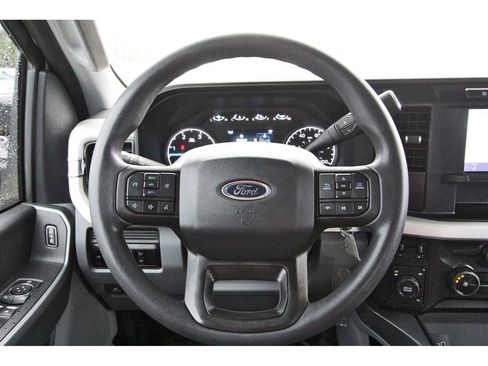 Used 2024 Ford F350 XLT w/ FX4 Off-Road Package image 14