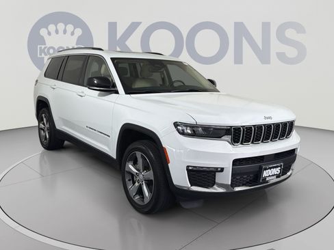 Used 2022 Jeep Grand Cherokee L Limited AWD/4WD image 10