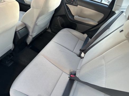 Used 2015 Subaru Forester 2.5i image 19
