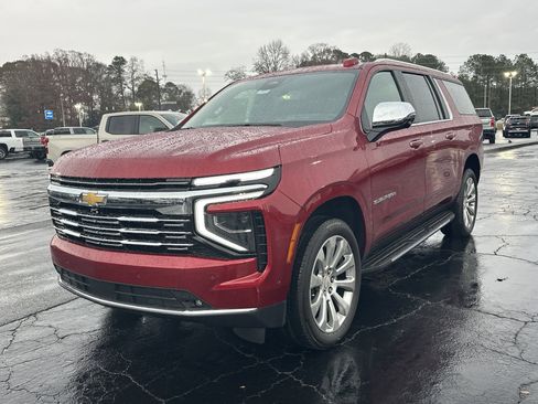 New 2026 Chevrolet Suburban Premier RWD image 10