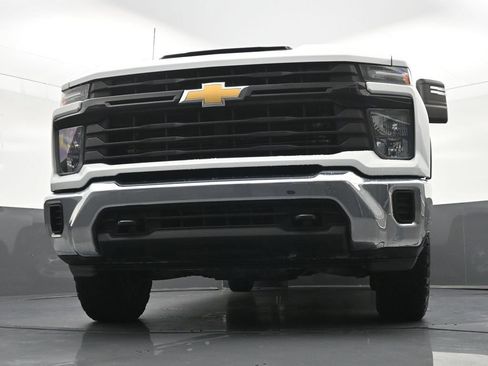 Used 2024 Chevrolet Silverado 2500 W/T w/ WT Convenience Package AWD/4WD image 30
