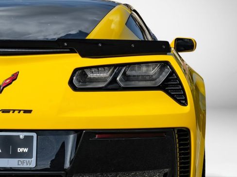 Used 2015 Chevrolet Corvette Z06 w/ 2LZ Preferred Equipment Group RWD image 52