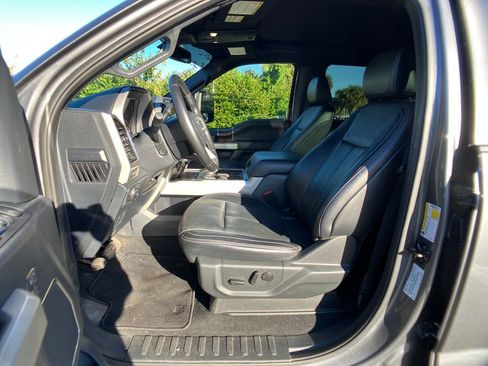 Certified 2022 Ford F250 Lariat w/ Lariat Ultimate Package image 30