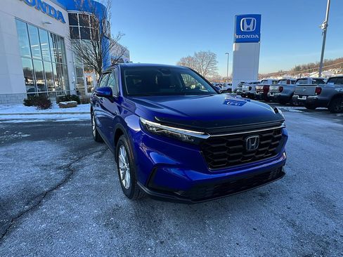 Used 2023 Honda CR-V EX image 2