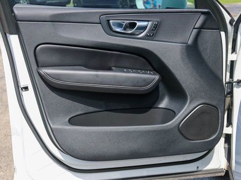 Used 2023 Volvo XC60 B5 Plus w/ Climate Package image 13