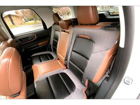 Used 2024 Ford Bronco Sport Outer Banks w/ Tech Package image 28