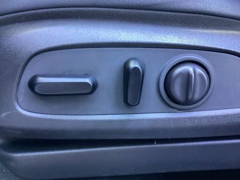 Used 2021 Buick Encore GX Essence w/ Experience Buick Package AWD/4WD image 13