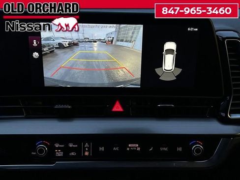 Used 2025 Kia Sportage EX image 17