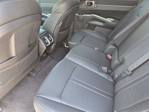 New 2026 Kia Sorento S w/ S Panoramic Sunroof Package FWD image 23