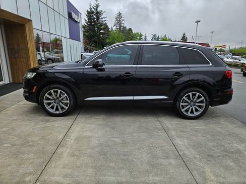 Used 2017 Audi Q7 3.0T Premium Plus w/ Premium Plus Package AWD/4WD image 8