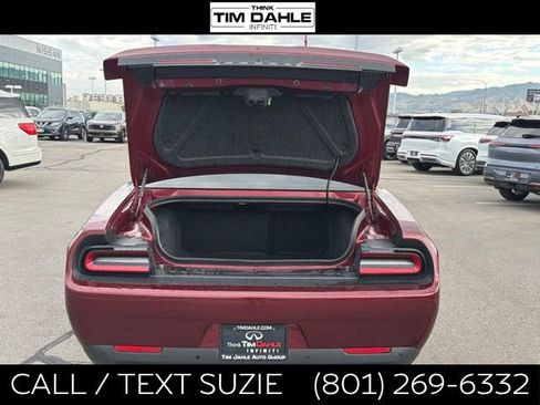 Used 2019 Dodge Challenger R/T w/ Plus Package RWD image 10