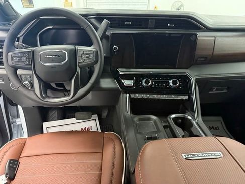 New 2026 GMC Sierra 2500 Denali Ultimate AWD/4WD image 16