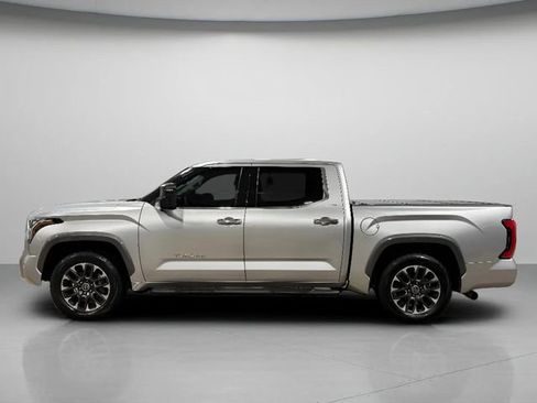 Used 2022 Toyota Tundra Limited image 7