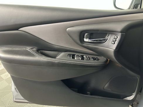 Used 2021 Nissan Murano SL w/ SL Moonroof Package image 24