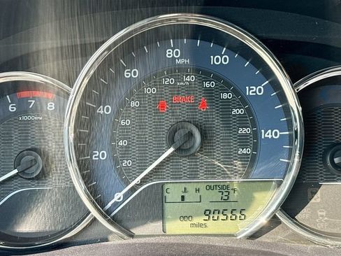 Used 2016 Toyota Corolla L FWD image 12