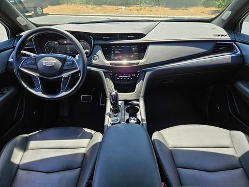 Used 2023 Cadillac XT5 Sportv AWD/4WD image 13