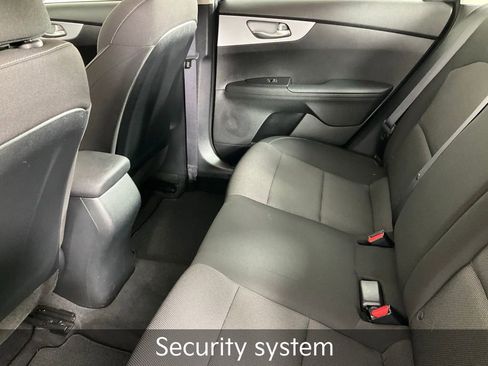 Certified 2024 Kia Forte LXS w/ LXS Technology Package image 15