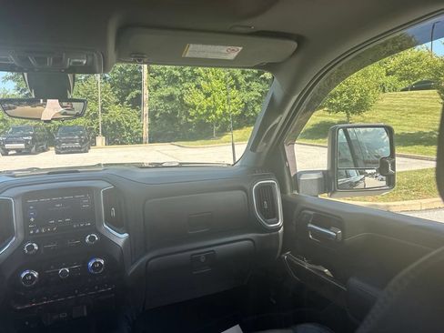 Used 2023 GMC Sierra 2500 Denali w/ Denali Ultimate Package AWD/4WD image 23