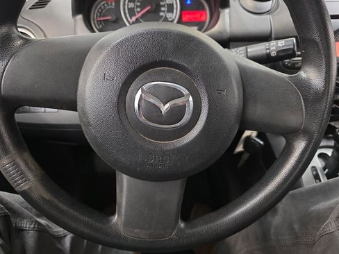 Used 2014 MAZDA MAZDA2 Sport image 46