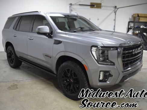 Used 2021 GMC Yukon AT4 w/ AT4 Premium Package AWD/4WD image 6