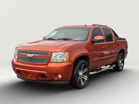 Used 2007 Chevrolet Avalanche LTZ w/ LTZ Preferred Equipment Group RWD image 1
