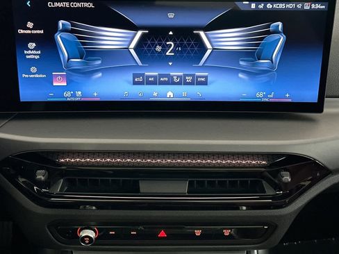 New 2025 BMW 230i Coupe w/ Premium Package image 20