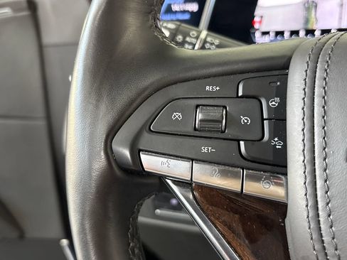 Used 2022 Cadillac Escalade Sport Platinum w/ LPO, ONYX Package AWD/4WD image 43