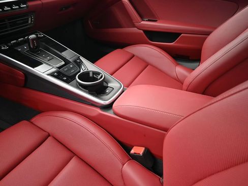 Certified 2024 Porsche 911 Carrera S RWD image 21