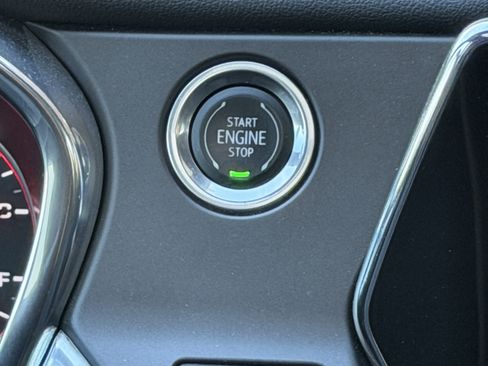 Used 2019 Chevrolet Blazer Premier w/ Sun and Wheels Package image 25