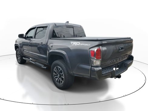 Used 2021 Toyota Tacoma TRD Sport image 8