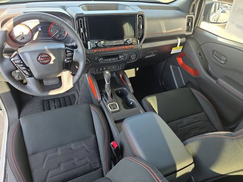 New 2026 Nissan Frontier PRO-4X w/ Tow Package AWD/4WD image 4