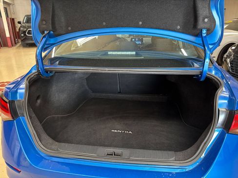 Used 2025 Nissan Sentra SV FWD image 24