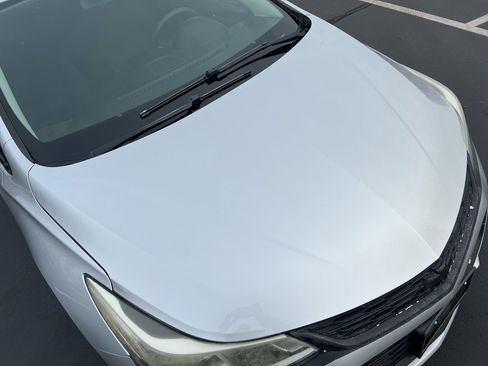 Used 2018 Chevrolet Cruze LS image 25