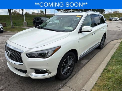 Used 2017 INFINITI QX60 Luxe w/ Deluxe Technology Package AWD/4WD image 1