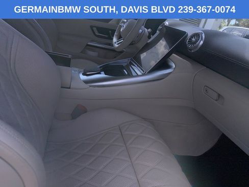 Used 2022 Mercedes-Benz SL 55 AMG 4MATIC image 10