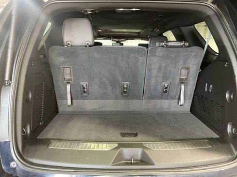 Used 2021 Chevrolet Tahoe Z71 w/ Rear Media and Nav Package AWD/4WD image 25
