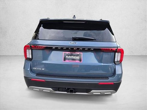 New 2026 Ford Explorer Active w/ Active Comfort Package RWD image 7