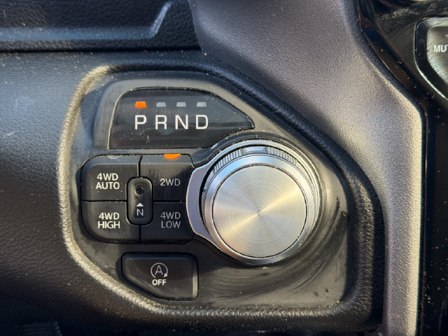 Used 2026 RAM 1500 Laramie AWD/4WD image 12