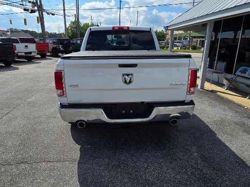 Used 2014 RAM 1500 Laramie w/ Convenience Group AWD/4WD image 7
