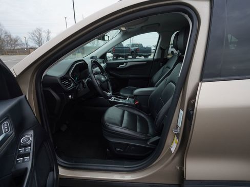 Used 2021 Ford Escape SEL FWD image 12