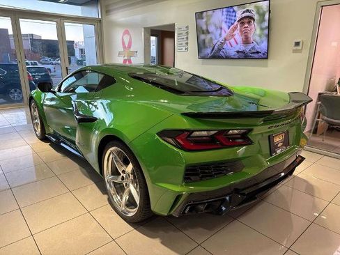 New 2026 Chevrolet Corvette E-Ray image 5