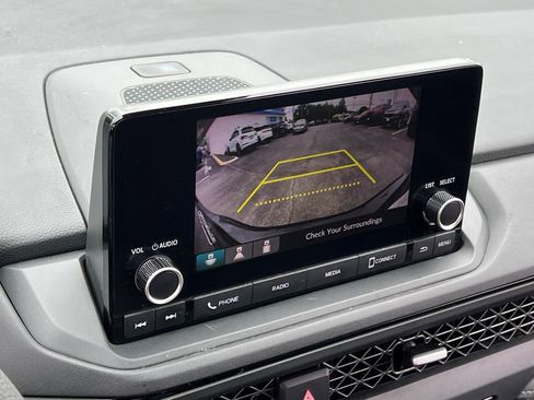 Used 2023 Honda Accord EX image 13