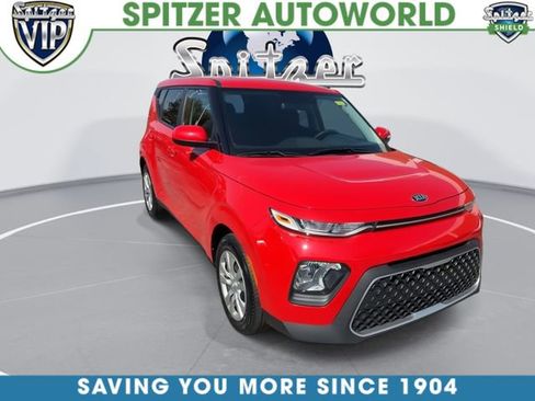 Used 2020 Kia Soul LX FWD image 2